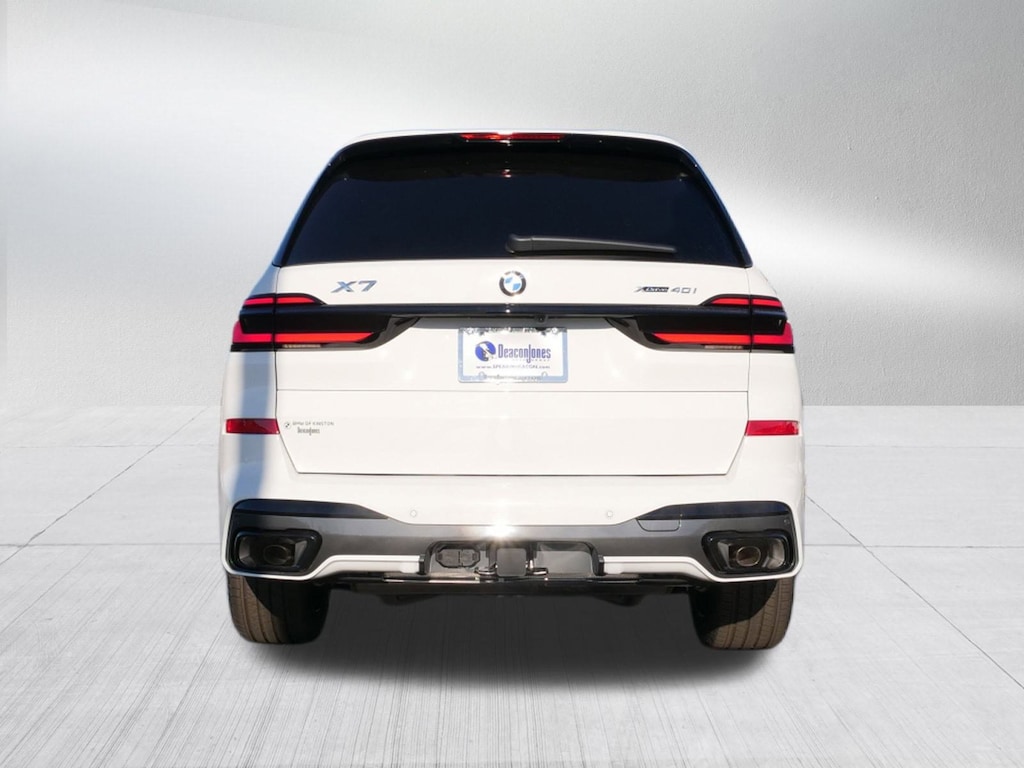 New 2026 BMW X7 xDrive40i SUV