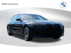 2026 BMW 740i Sedan