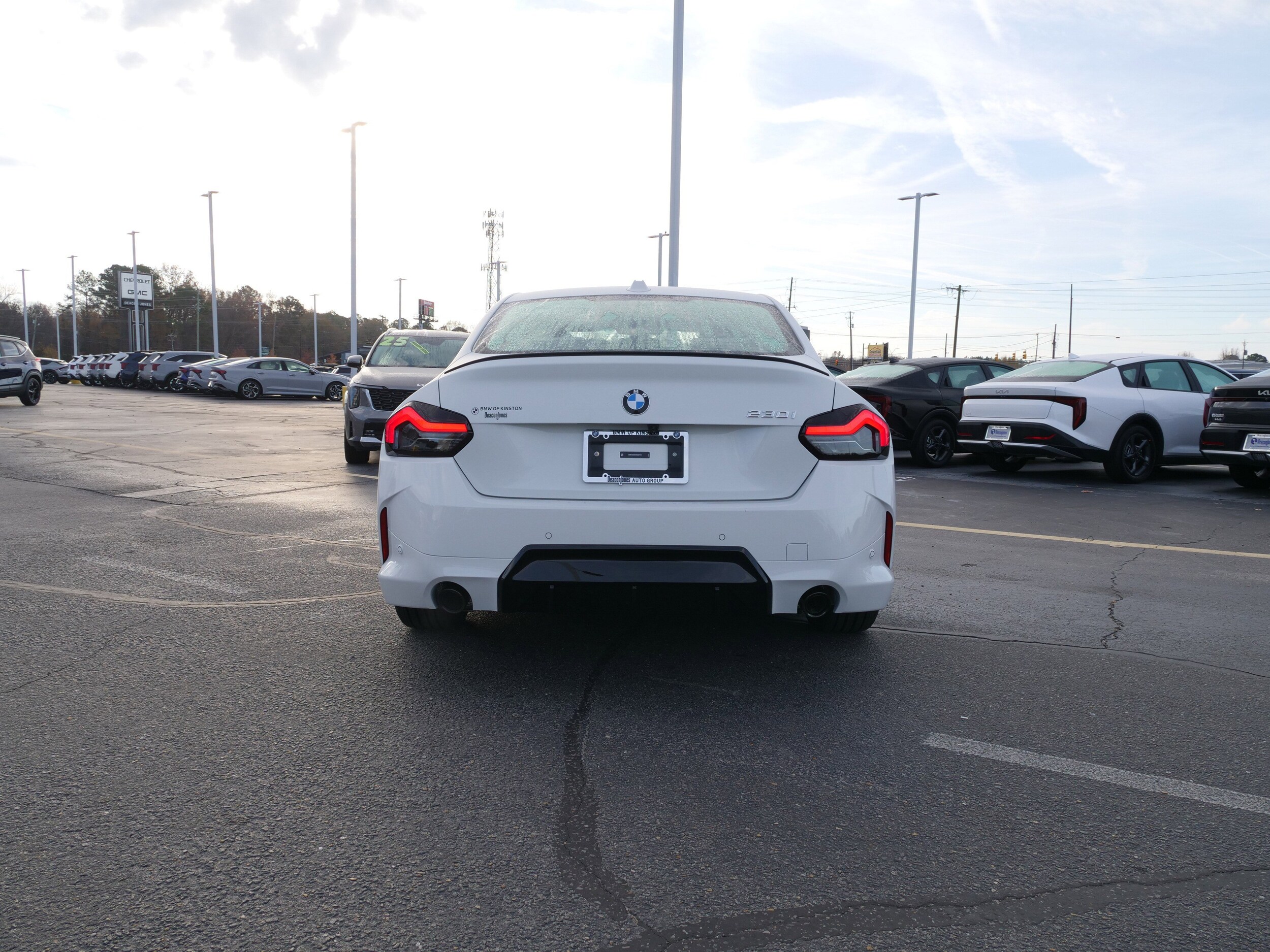 2026 Bmw 230i Coupe photo 4