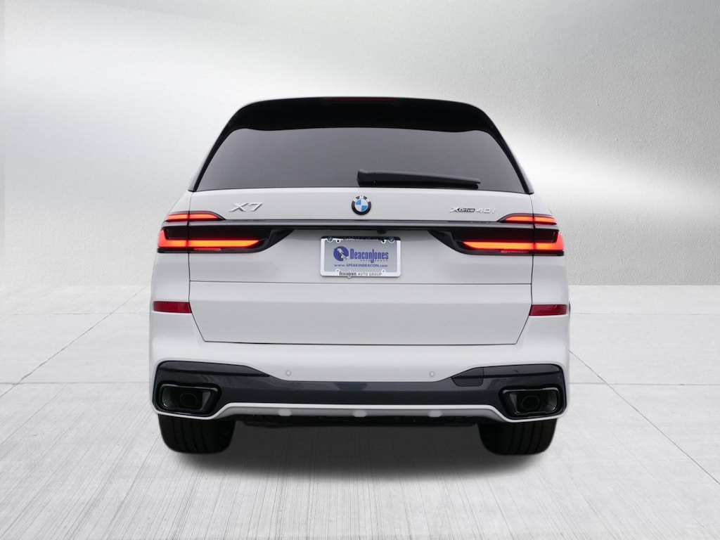 New 2026 BMW X7 xDrive40i SUV