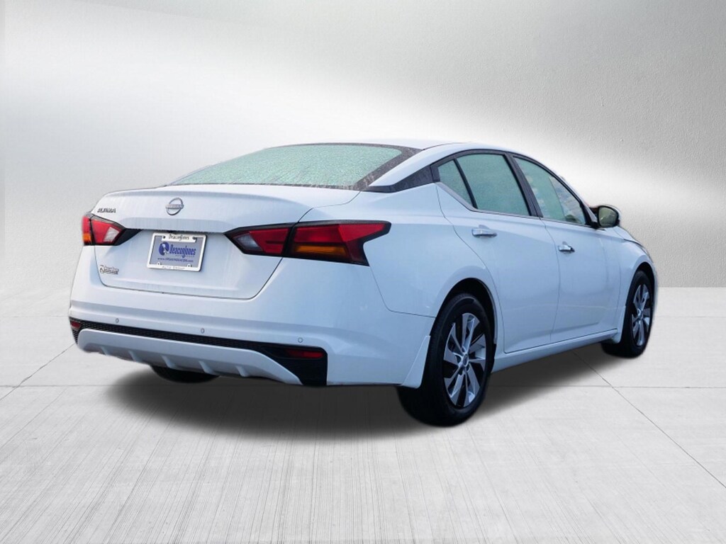 Used 2023 Nissan Altima 2.5 S Sedan