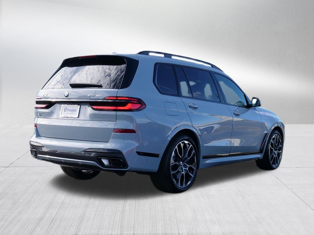 New 2027 BMW X7 xDrive40i SUV