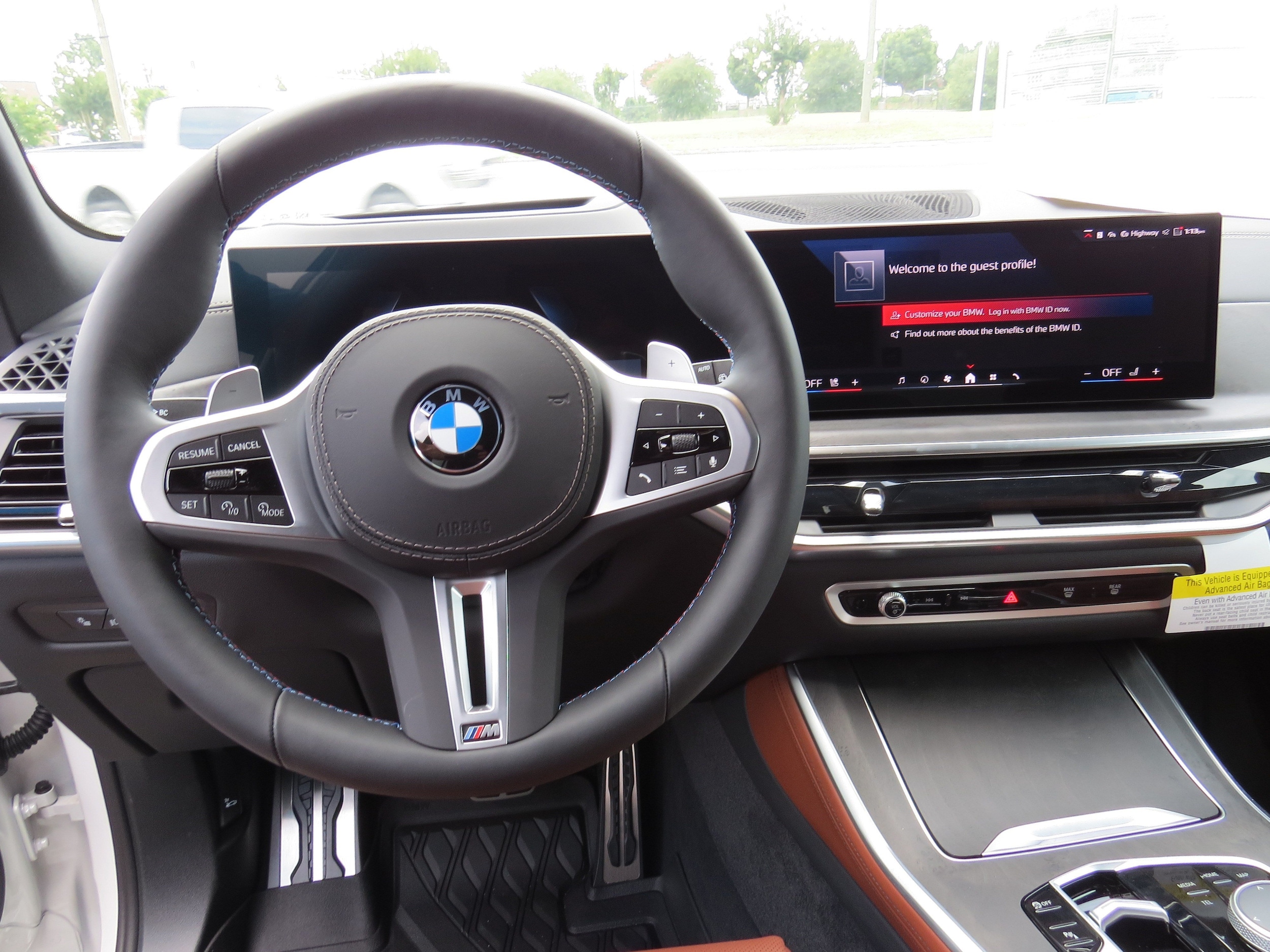 2026 BMW X5 M60i - Photo 15