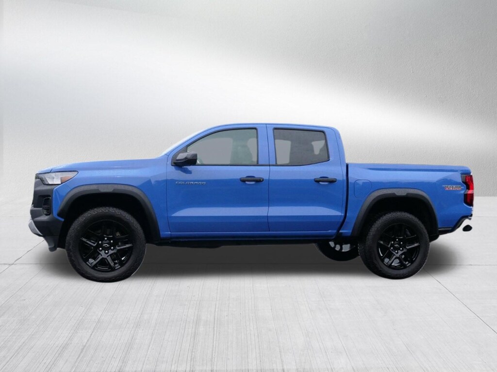 Used 2025 Chevrolet Colorado Trail Boss Truck Crew Cab
