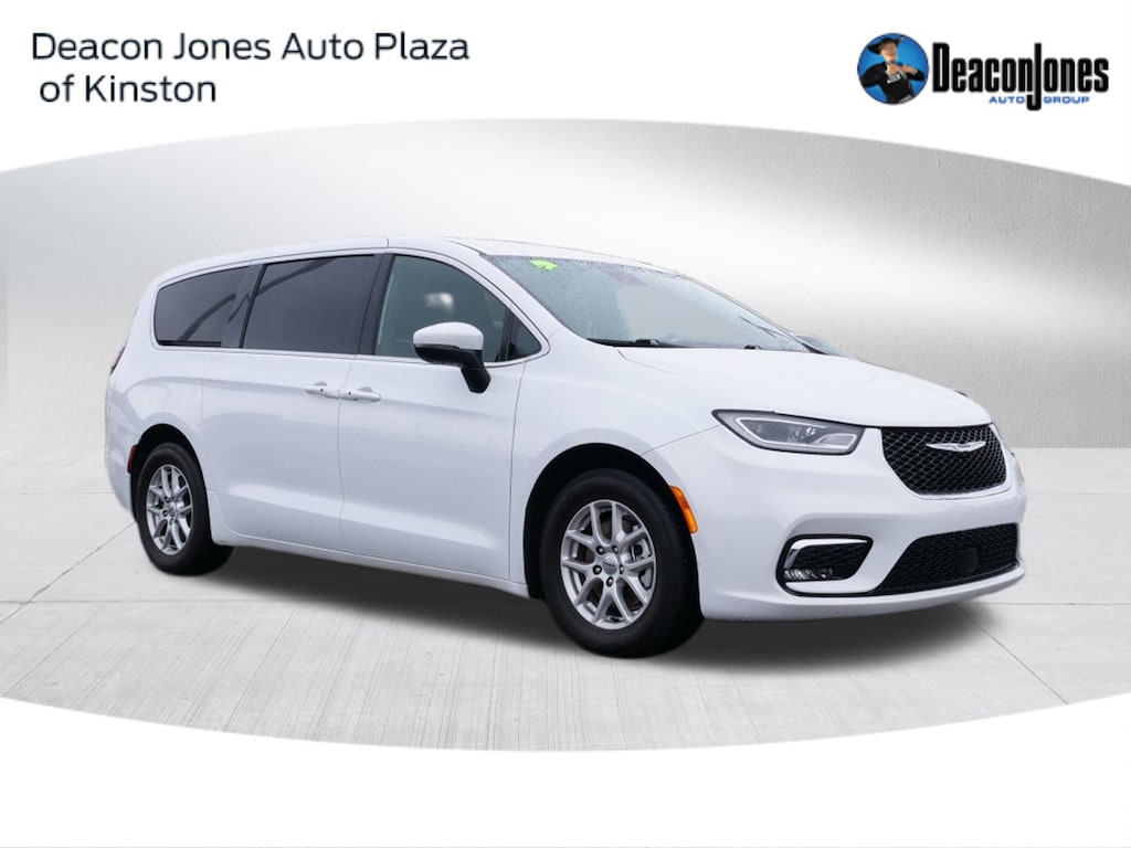 Used 2023 Chrysler Pacifica Touring Van Passenger Van