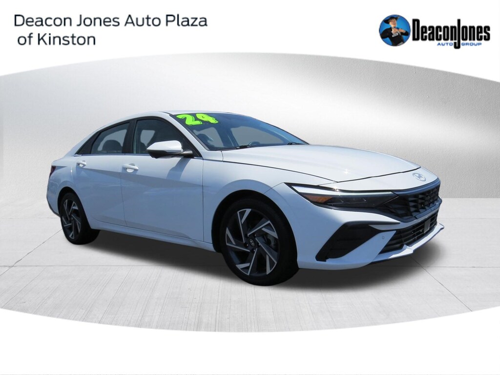 Used 2024 Hyundai Elantra Limited Sedan