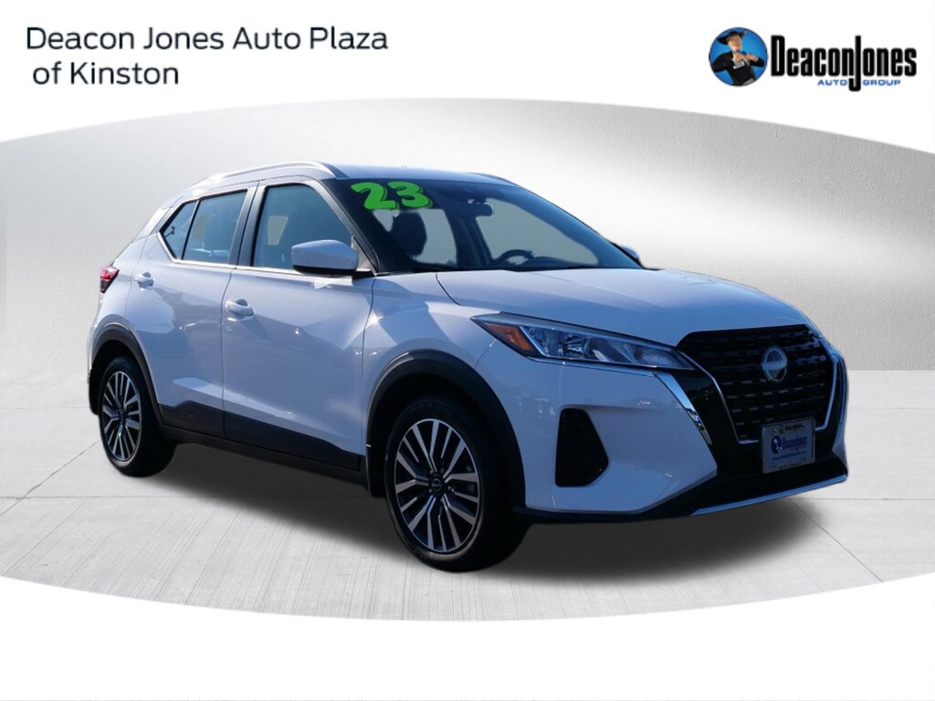 Used 2023 Nissan Kicks SV SUV