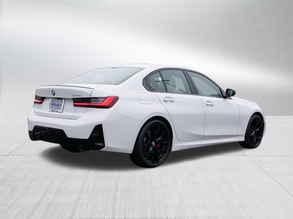 New 2026 BMW 330i Sedan