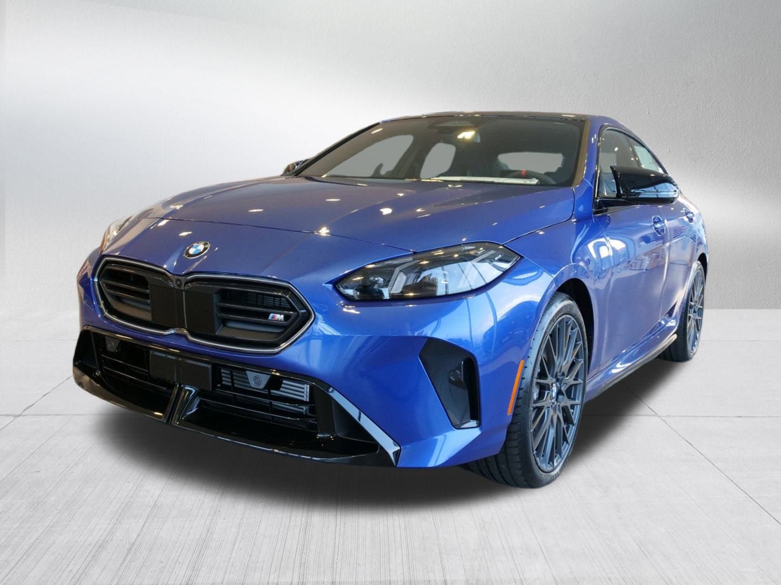 2026 BMW 2 Series M235 - Photo 6