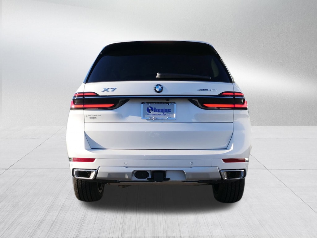 New 2026 BMW X7 xDrive40i SUV