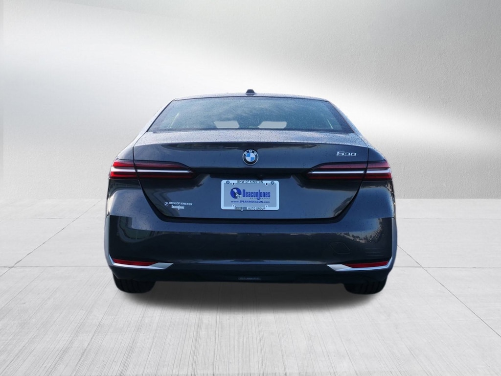 Used 2024 BMW 530i Sedan