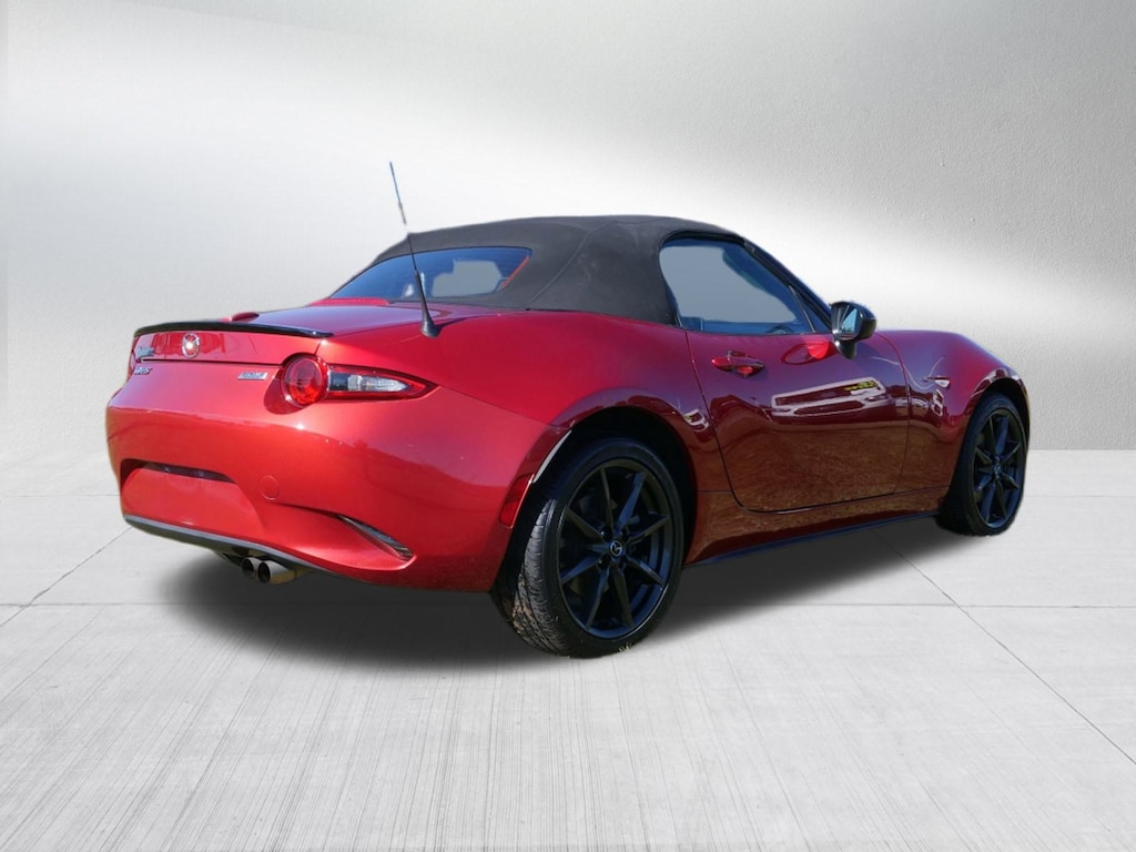 Used 2016 Mazda Mazda MX-5 Miata Club Convertible