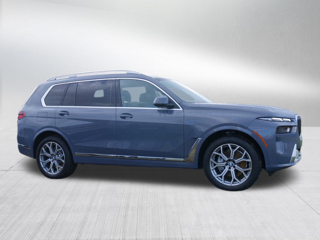 New 2026 BMW X7 xDrive40i SUV