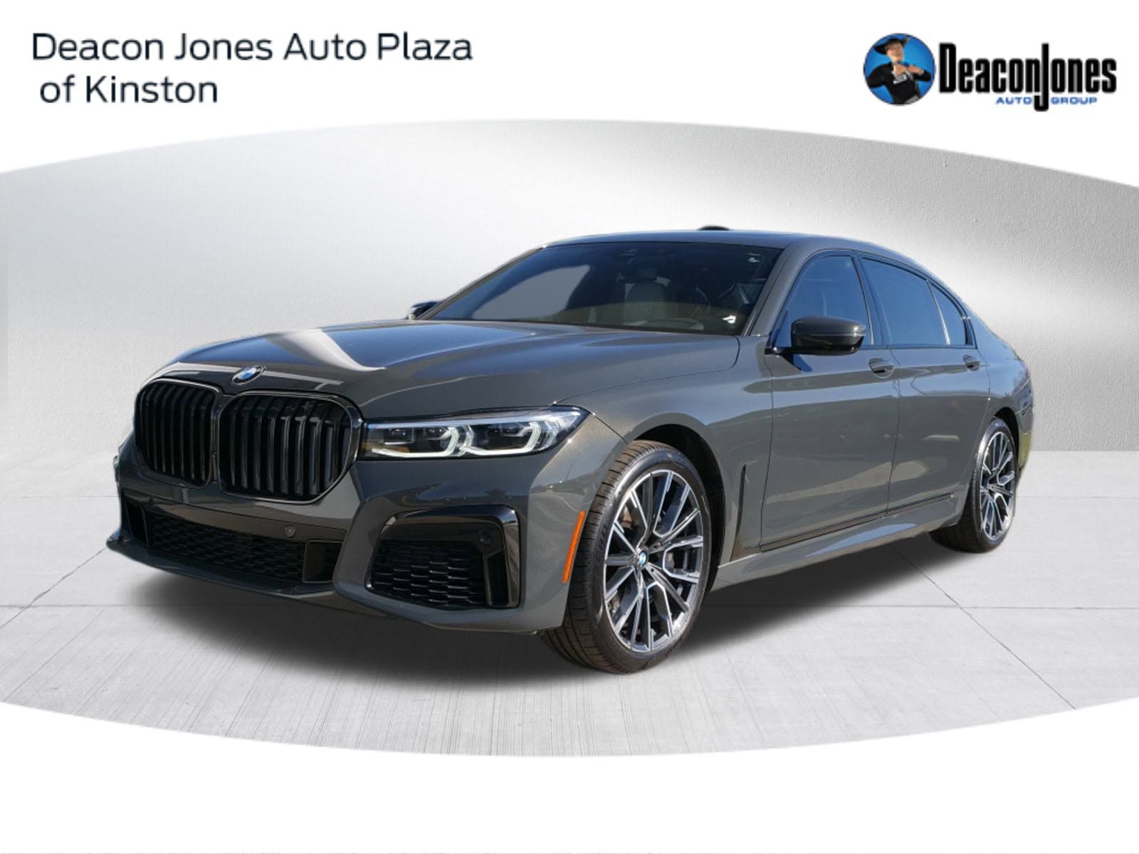 2021 BMW 7 Series 740's photo