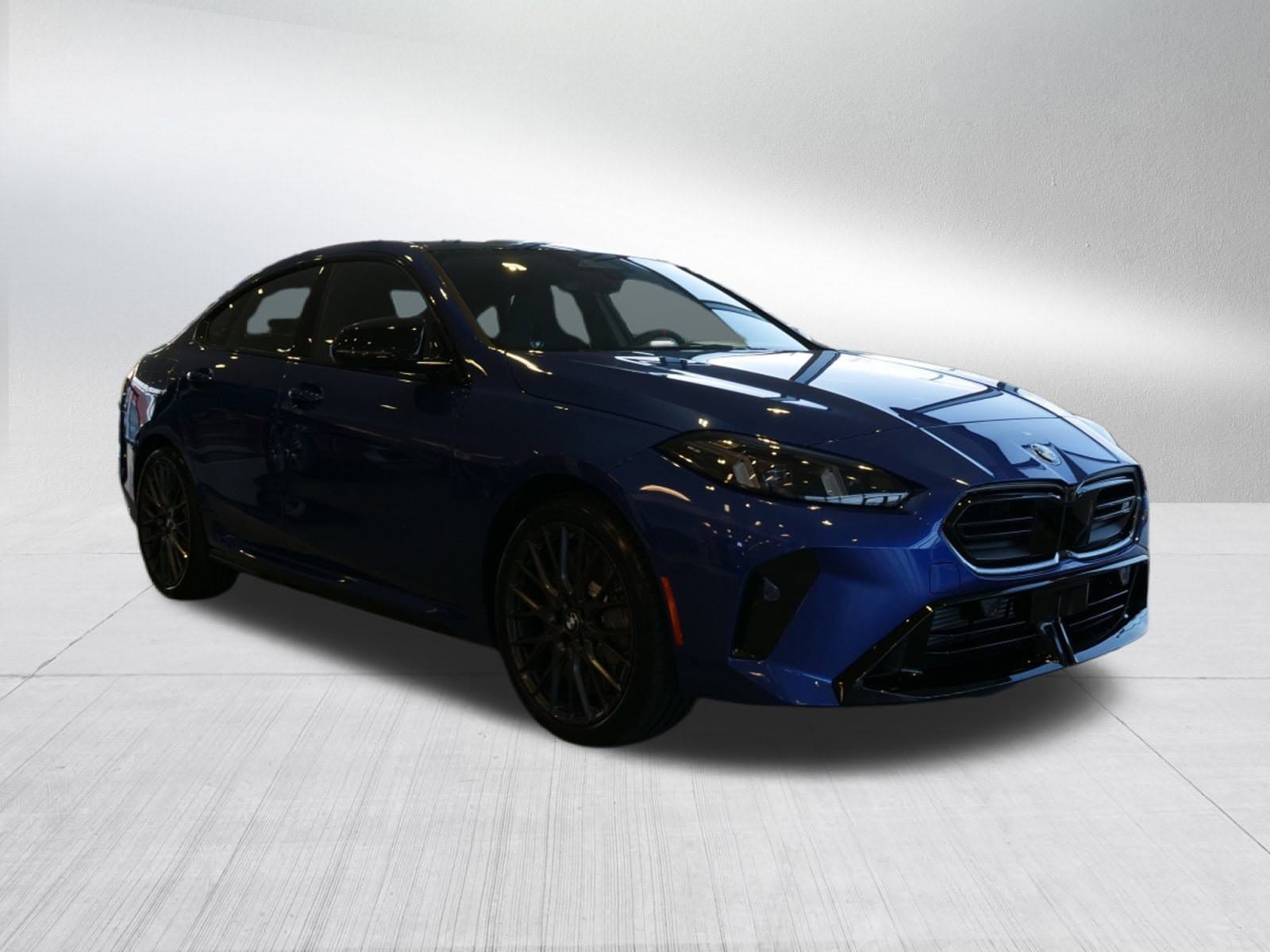 2026 BMW 2 Series M235 - Photo 8