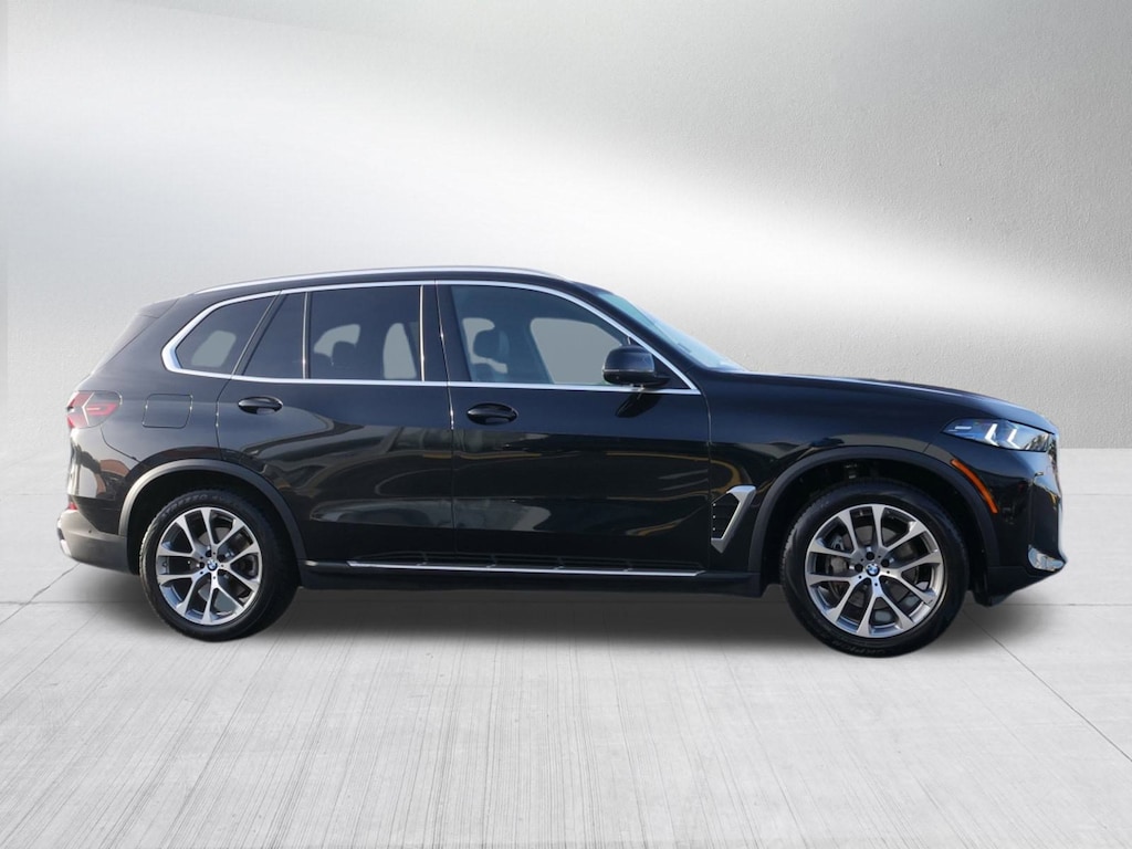 Used 2024 BMW X5 sDrive40i SUV
