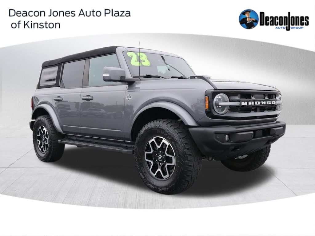 Used 2023 Ford Bronco  SUV