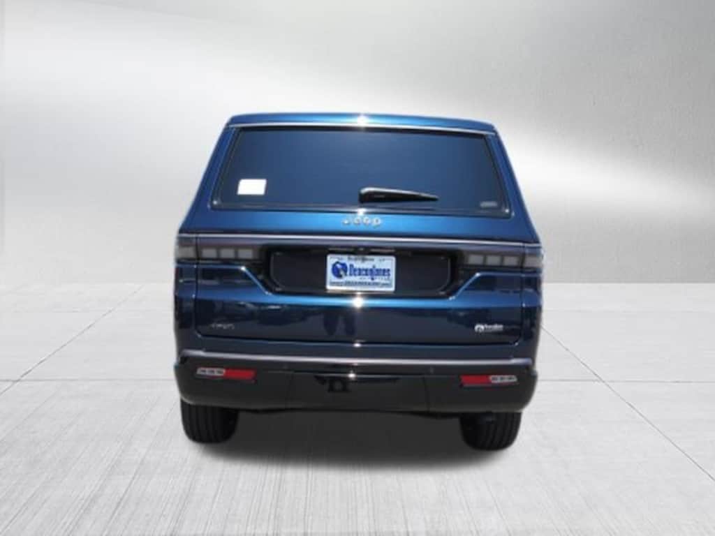 New 2026 Jeep Grand Wagoneer Limited Reserve Sport Utility