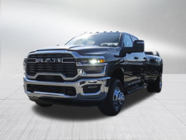 2026 Ram 3500 Tradesman photo 4