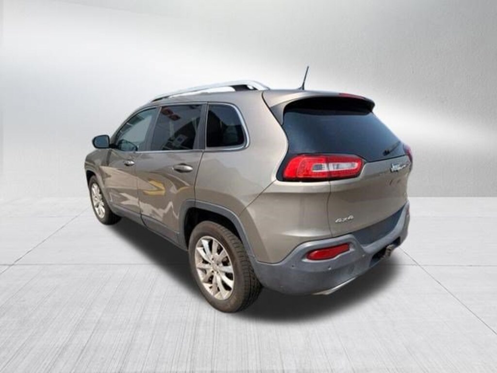 Used 2016 Jeep Cherokee Limited 4x4 SUV