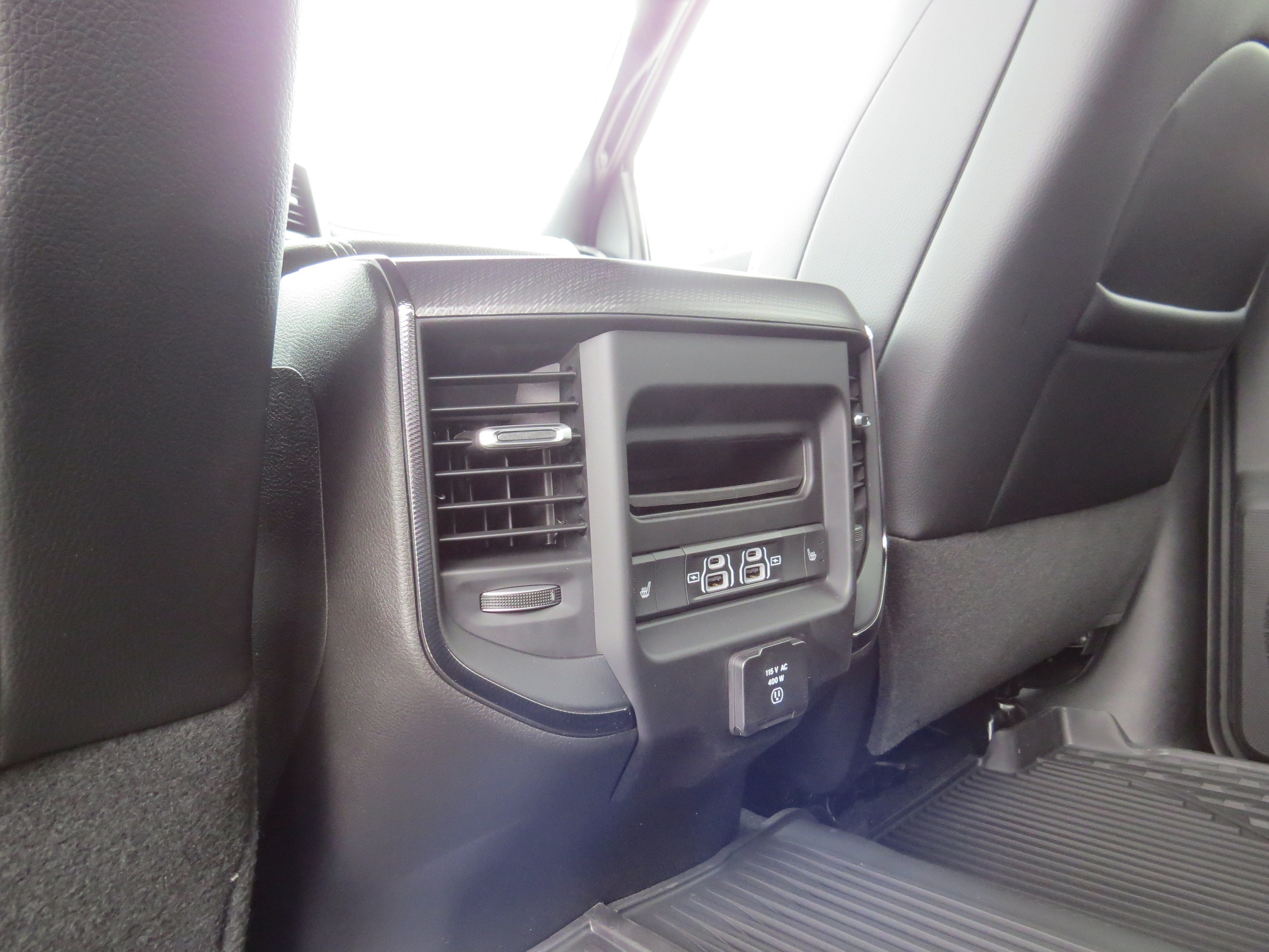 2026 RAM 2500 Rebel - Photo 20