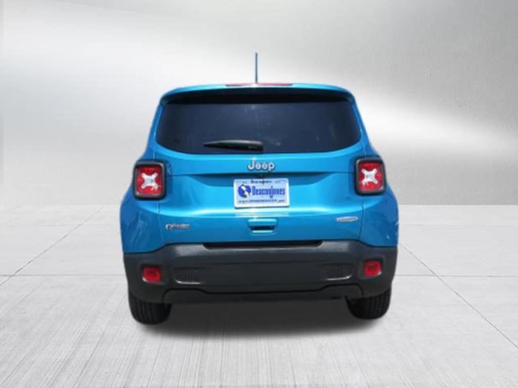 Used 2020 Jeep Renegade Latitude FWD SUV