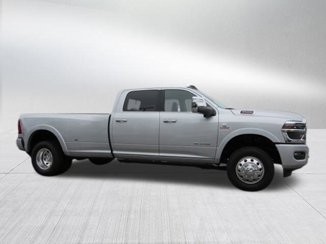 2026 Ram 3500 Longhorn photo 2