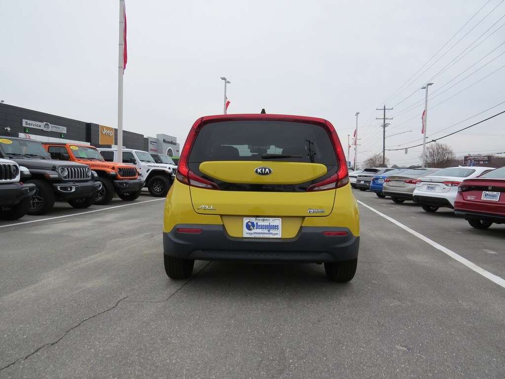Used 2020 Kia Soul LX Hatchback