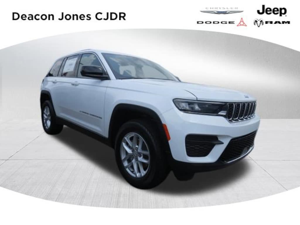 New 2026 Jeep Grand Cherokee LAREDO 4X2 Sport Utility
