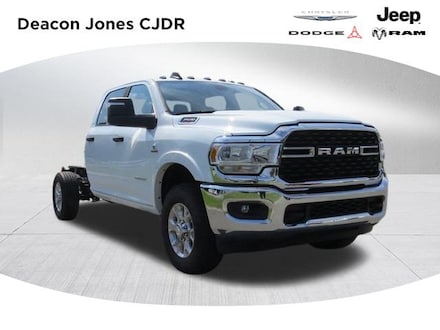 2024 Ram 3500 Chassis Cab SLT Pickup