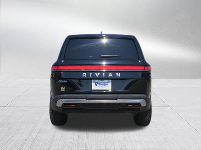 2023 Rivian R1S Adventure photo 4