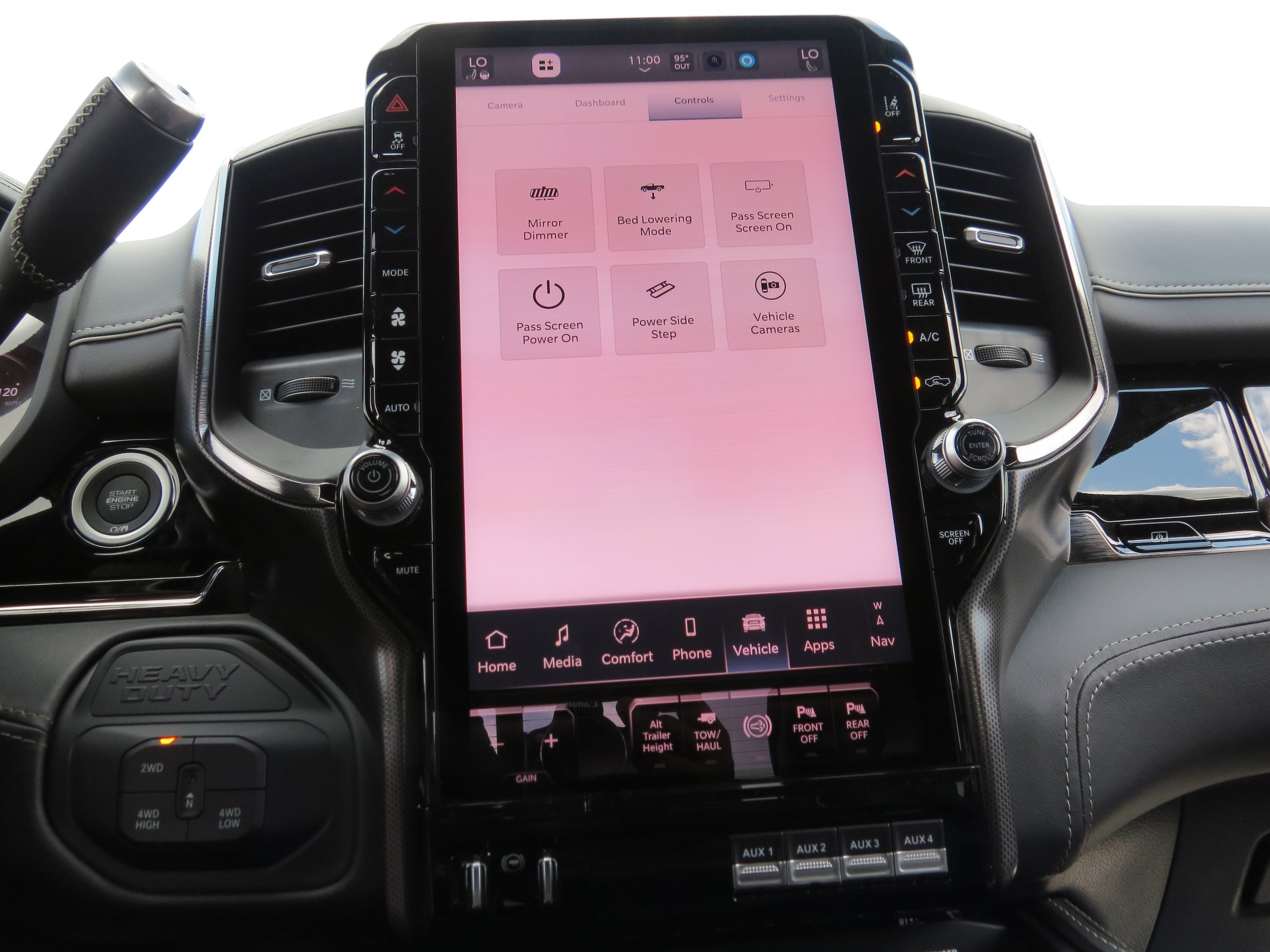 2025 RAM 3500 Limited - Photo 29