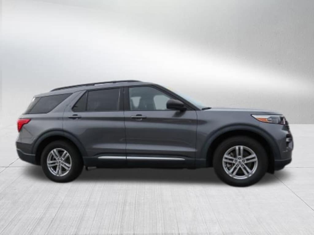 Used 2022 Ford Explorer XLT SUV