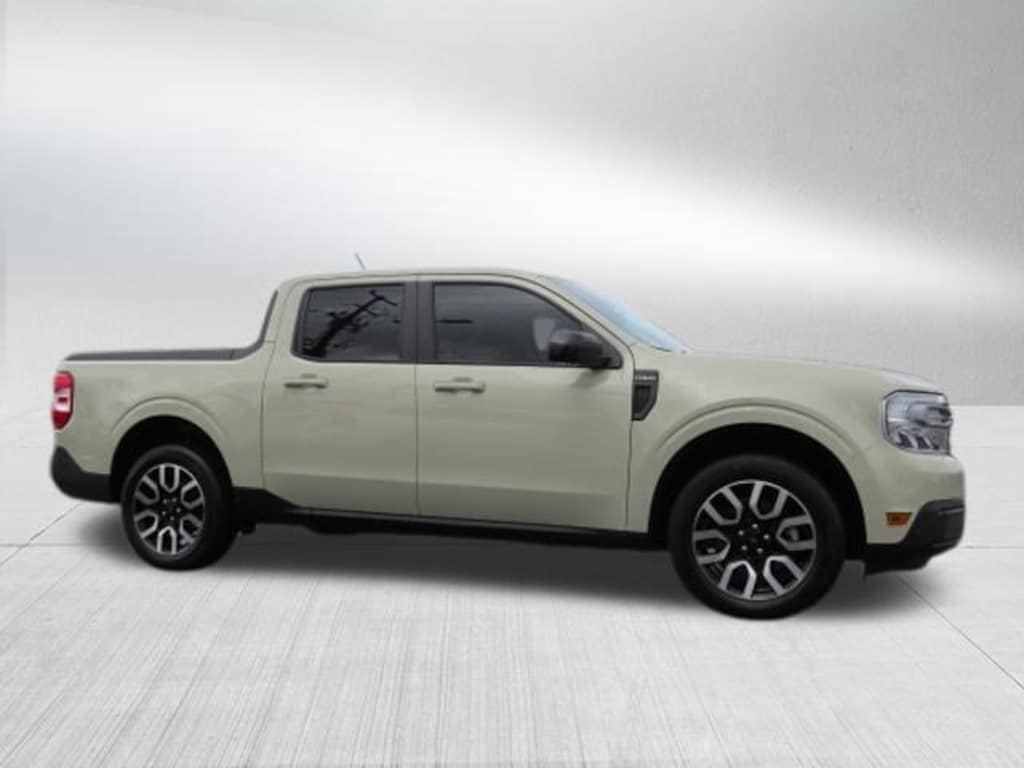 Used 2024 Ford Maverick Lariat Truck SuperCrew