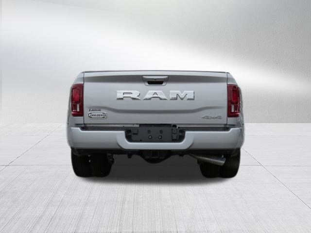 2026 Ram 3500 Longhorn photo 4