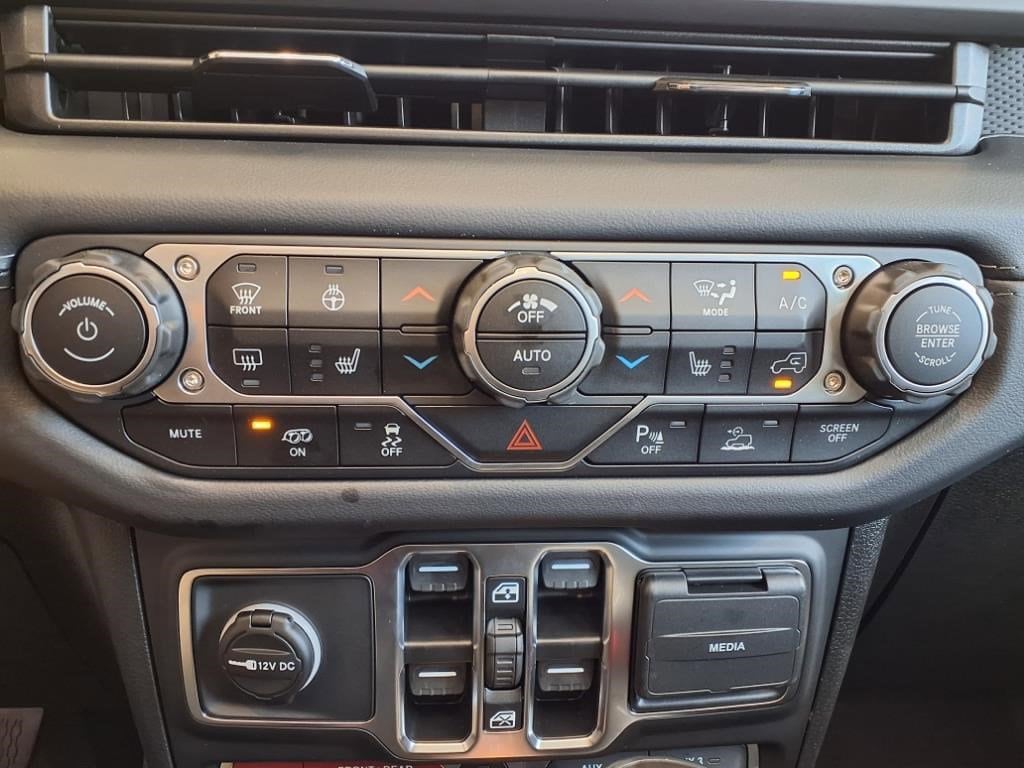 2025 Jeep Wrangler 4-Door Rubicon 392 Final Edition - Photo 23