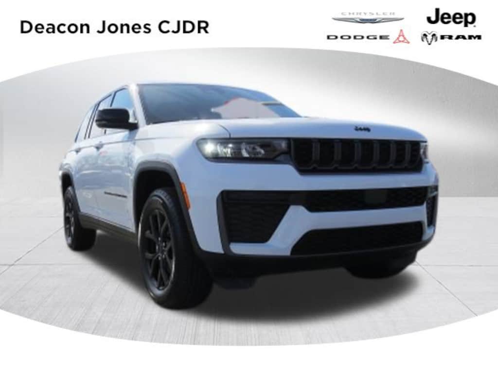 New 2026 Jeep Grand Cherokee Laredo Altitude Sport Utility