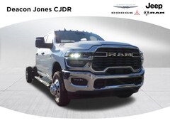 2026 Ram 3500 Chassis Cab Tradesman Pickup