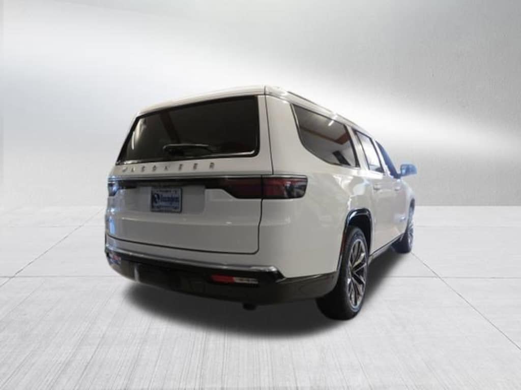 New 2025 Jeep Wagoneer L Series III Sport Utility