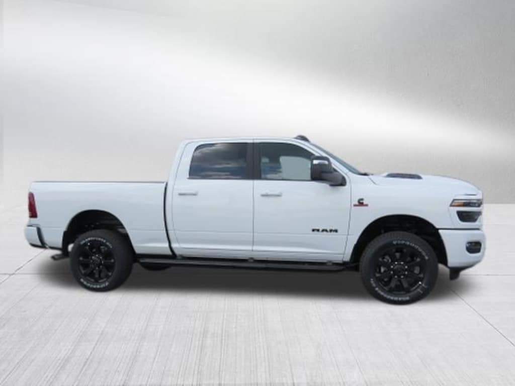 New 2026 Ram 2500 LARAMIE CREW CAB 4X4 6'4 BOX Pickup