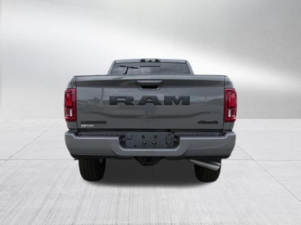 New 2026 Ram 2500 LARAMIE CREW CAB 4X4 6'4 BOX Pickup