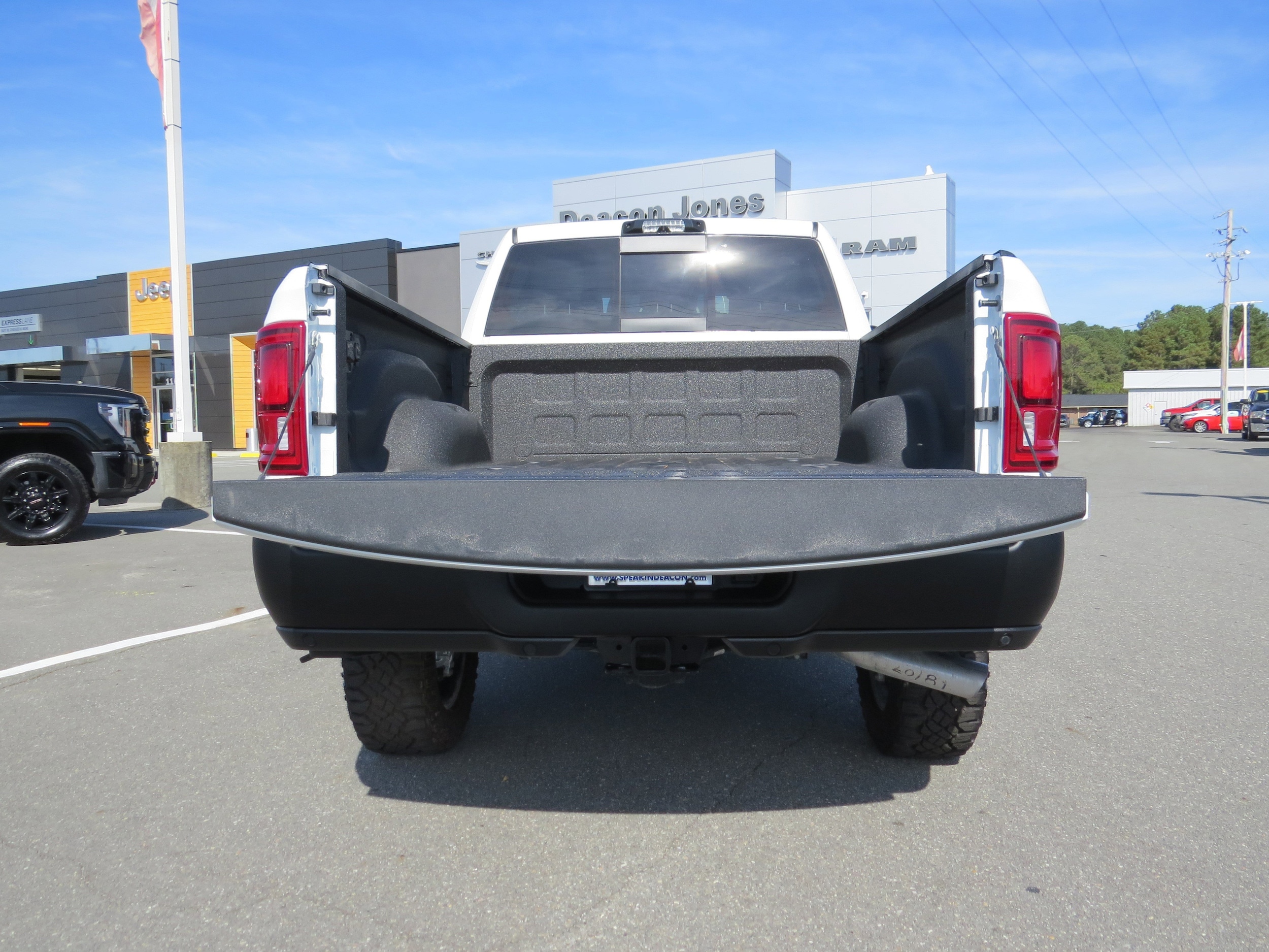 2026 RAM 2500 Rebel - Photo 18