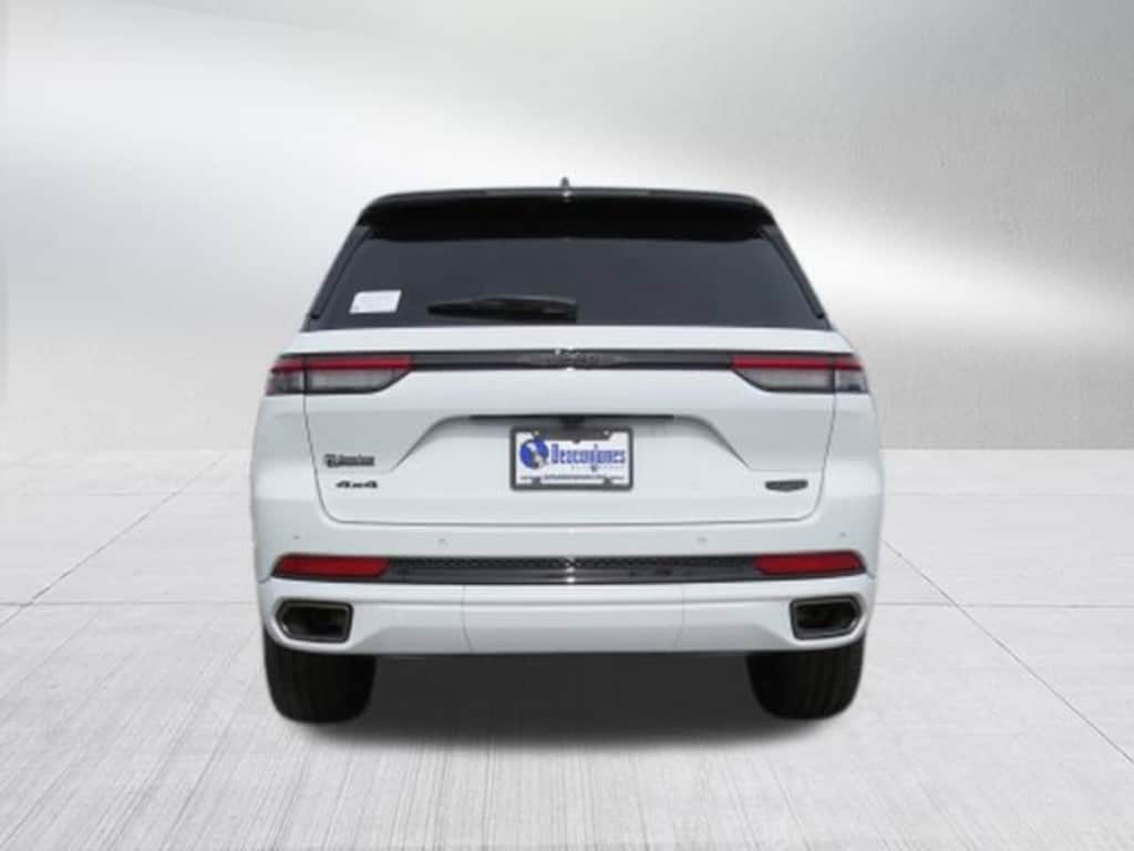 New 2025 Jeep Grand Cherokee Summit Sport Utility