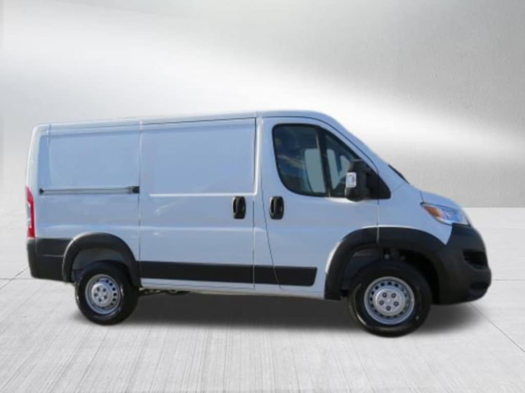 New 2026 Ram Promaster Cargo Van PROMASTER 1500 TRADESMAN CARGO VAN LOW ROOF 118' W Cargo Van