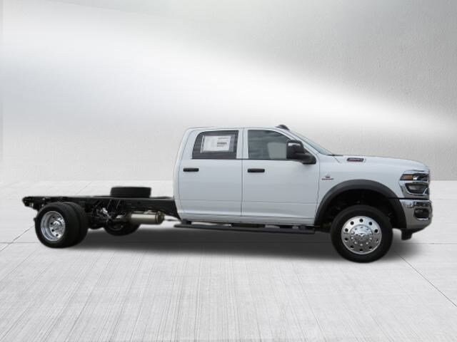 2026 Ram 4500 Tradesman photo 2