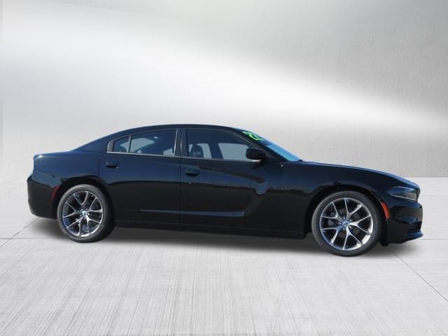 Used 2022 Dodge Charger SXT with VIN 2C3CDXBG9NH243589 for sale in Smithfield, NC