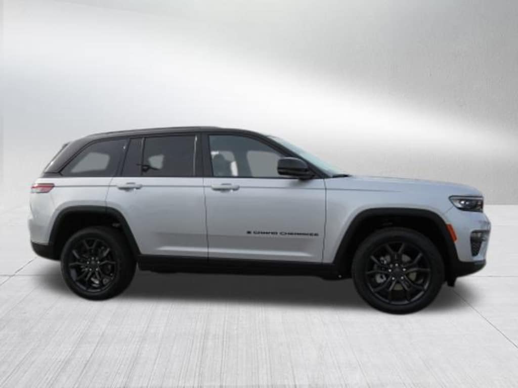 New 2025 Jeep Grand Cherokee Limited Sport Utility