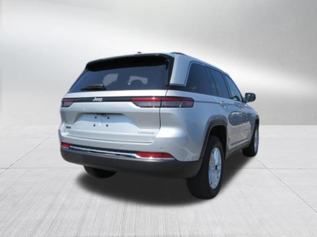 Certified 2024 Jeep Grand Cherokee Laredo SUV