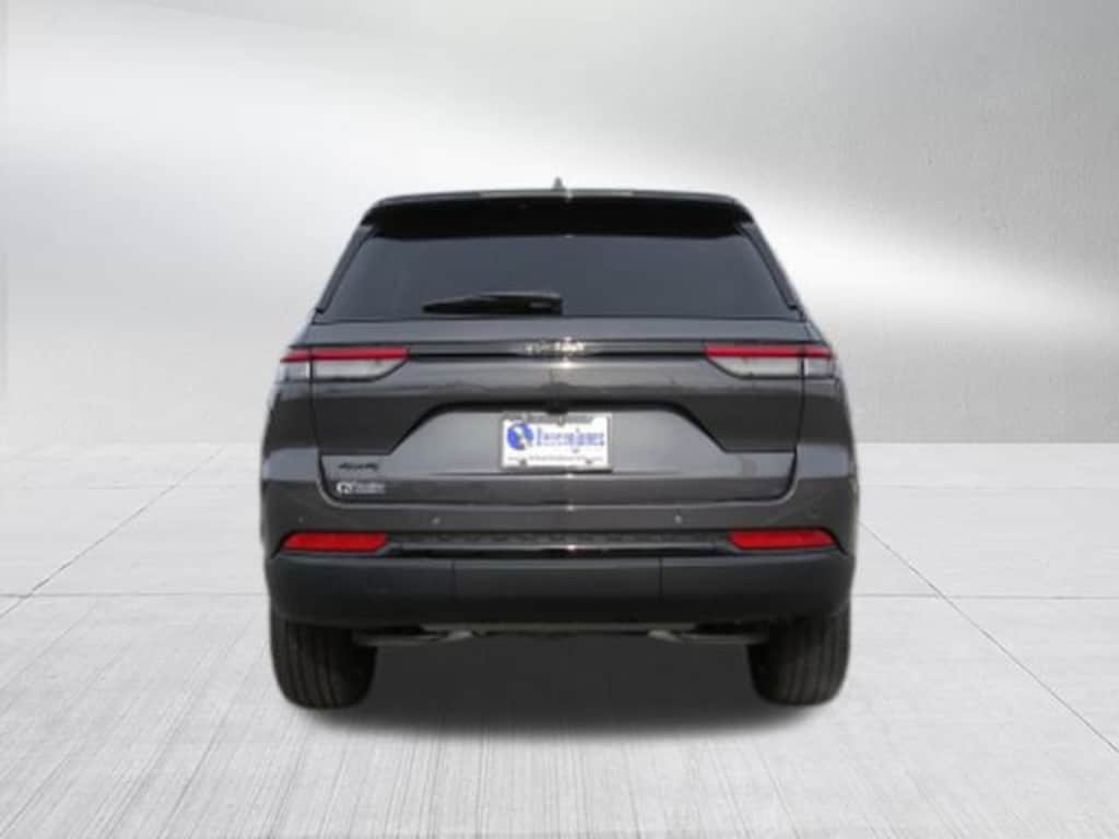 New 2025 Jeep Grand Cherokee Limited Sport Utility