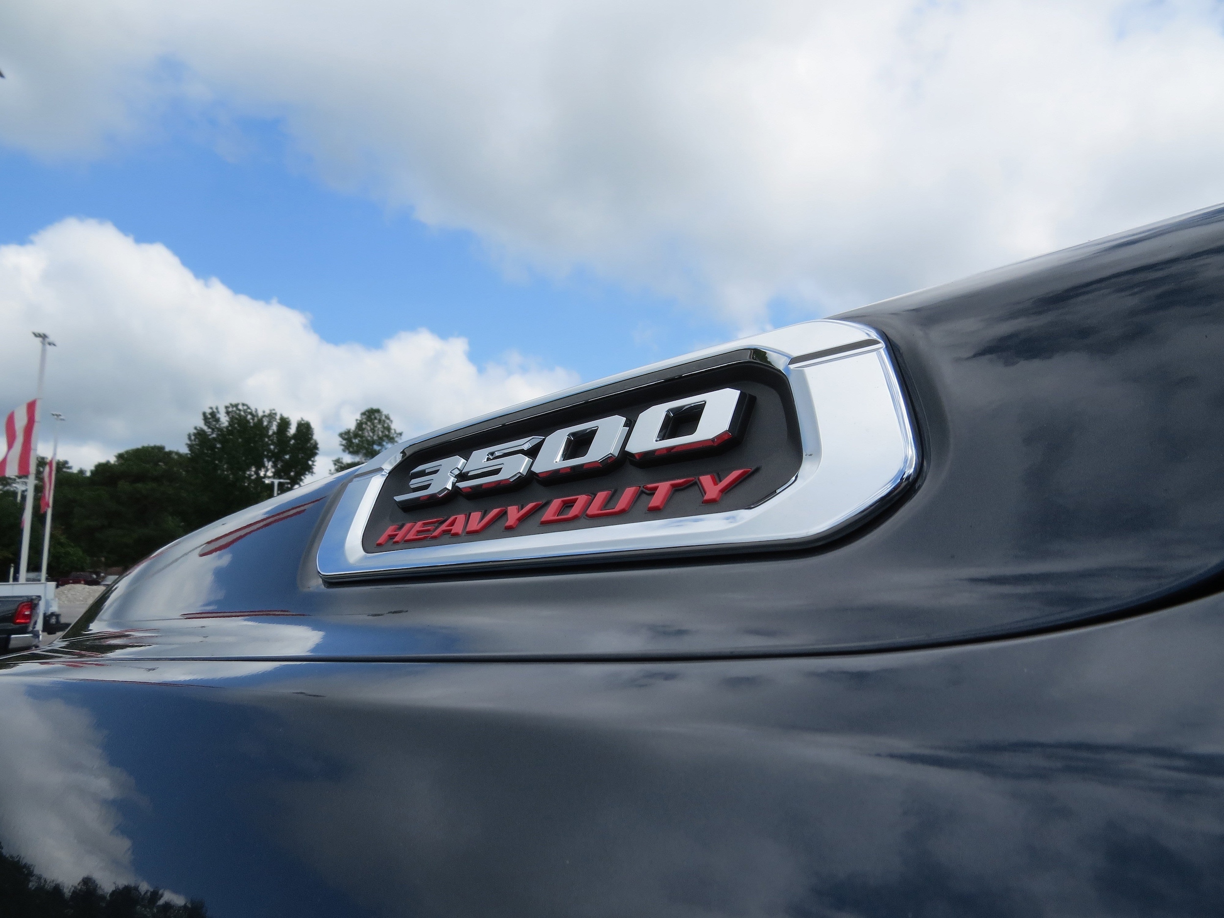 2025 RAM 3500 Limited - Photo 15